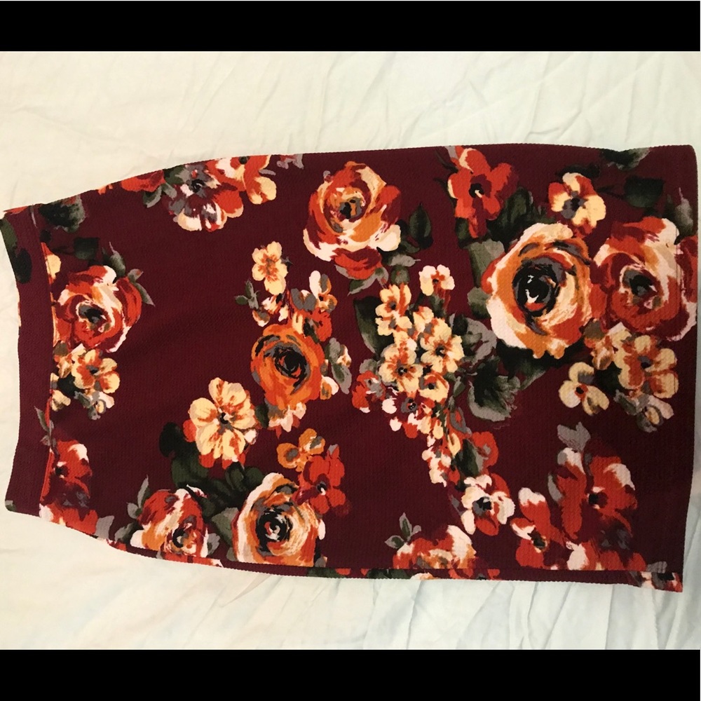 Midi skirt